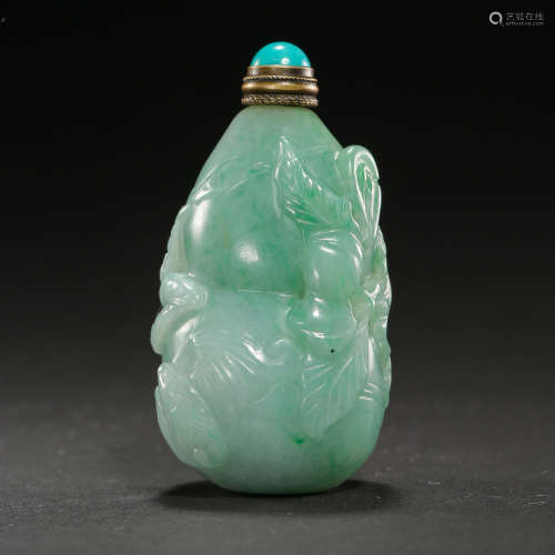 QING DYNASTY, CHINESE JADE SNUFF BOTTLE