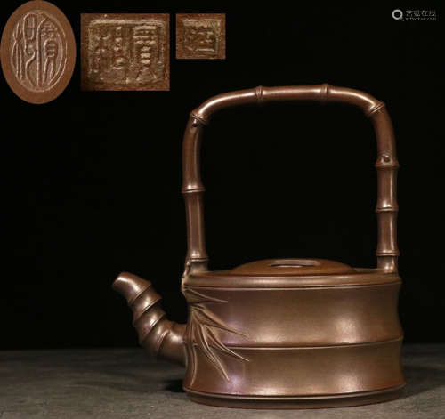 CHINESE PURPLE CLAY TEAPOT