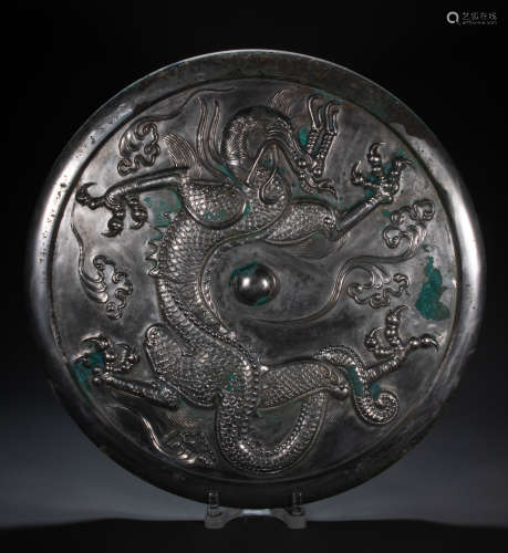 CHINESE TANG DYNASTY BRONZE DRAGON MIRROR
