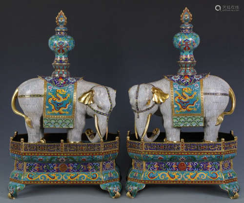 A PAIR OF BRONZE ENAMEL ELEPHANTS, QING DYNASTY, CHINA