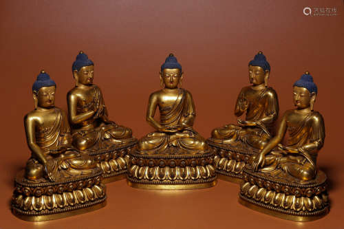 A GROUP OF GILT BRONZE BUDDHA STATUES, QING DYNASTY, CHINA
