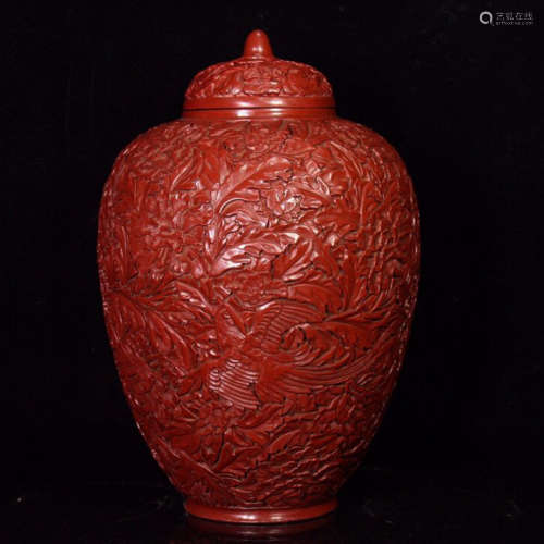 CHINESE QING DYNASTY LACQUER PICKING RED LID JAR
