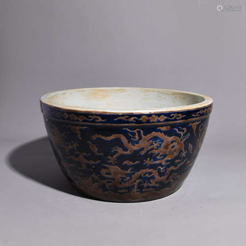 A BLUE GLAZEDC DCRAGON PATTERNEDC POT