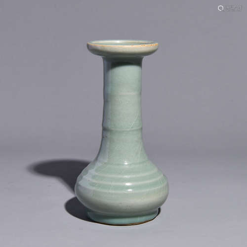 A LONG NECK BOTTLE OF LONGQUAN KILN