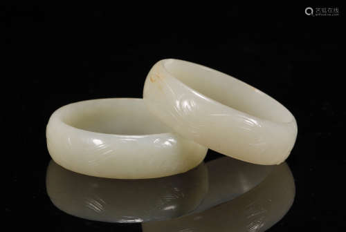 Qing Dynasty - Pair of Hetian Jade Rings
