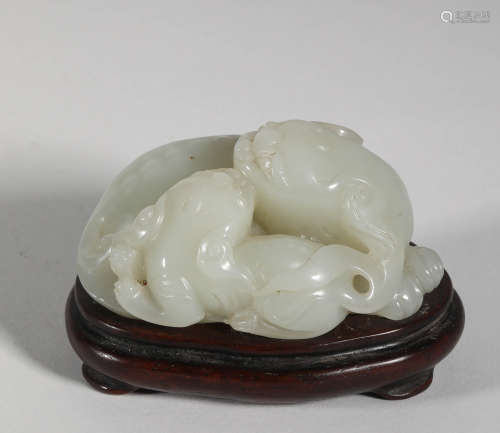 White Jade Double Lions Figure Ornament