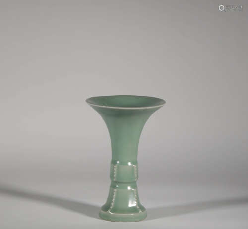 Longquan Kiln Porcelain Vase