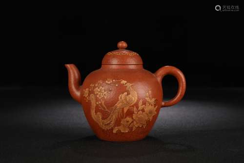 旧藏紫砂堆雕凤凰牡丹图茶壶