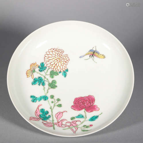 Famille Rose Flower Porcelain Plate