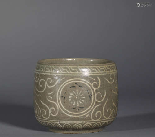 Celadon Flower Pattern Porcelain Cup