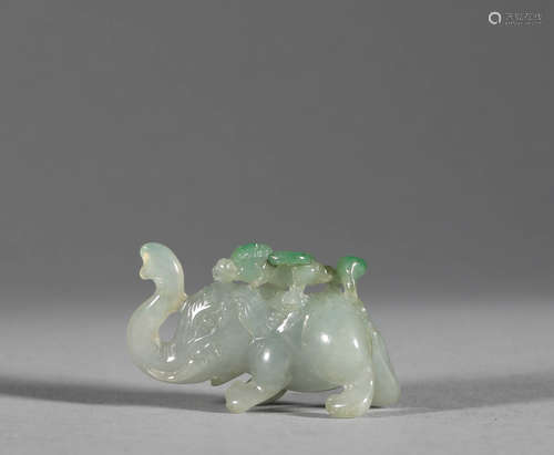 Jadeite Elephant Figure Ornament