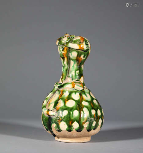 Tang Three-colored Gourd Shape Vase Bottle