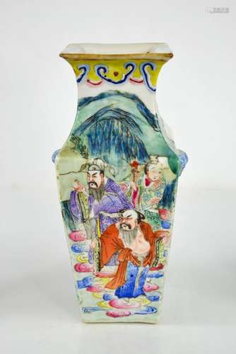 A 19th century Chinese vase enamelled with figures, 22cm hig...