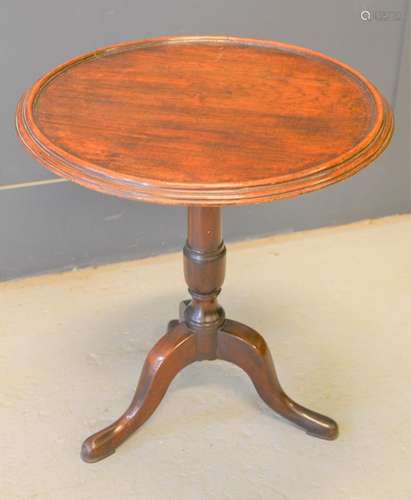 A 19th century mahogany tray top table, 63cm by 57cm diamete...