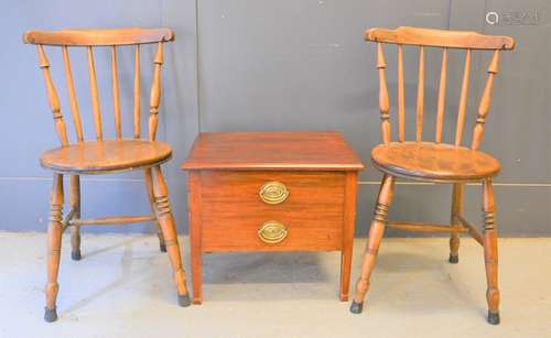 Two Victorian Elm spindle back penny chairs together with a ...