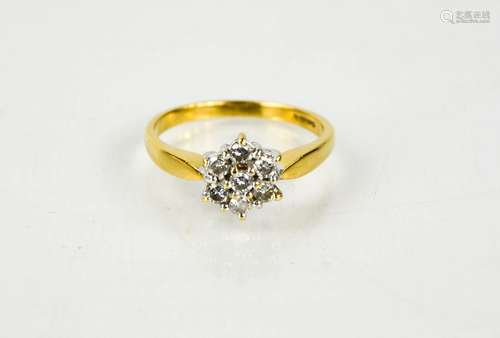 An 18ct yellow gold vintage diamond cluster ring, size R½, 4...