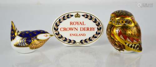 A Royal Crown Derby plaque LV, bird, and Athena Owl limited ...