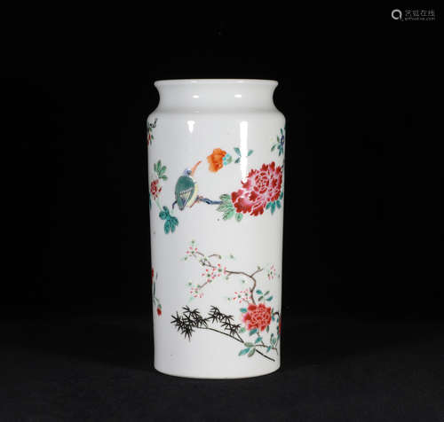 Famille Rose Flower Pattern Porcelain Vase