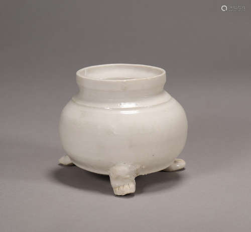 Ding Kiln Three-legged Porcelain Furnace