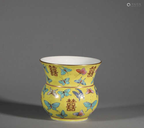 Famille Rose Yellow Base Butterfly Porcelain Vase