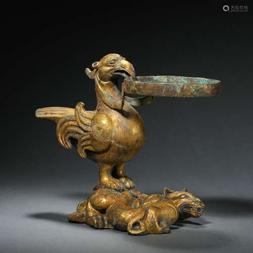 GILT BRONZE BIRD-SHAPED CANDLE LIGHT, TANG DYNASTY, CHINA