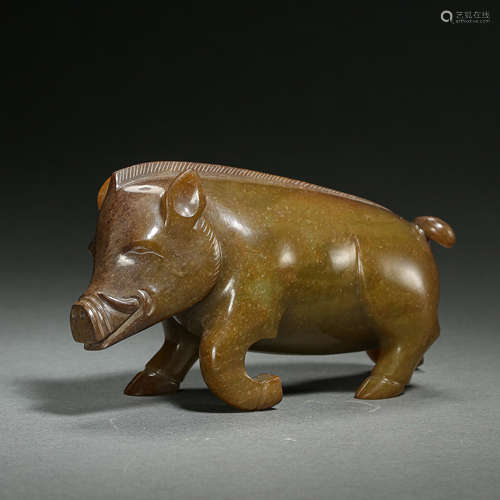 CHINESE MING DYNASTY JADE PIG