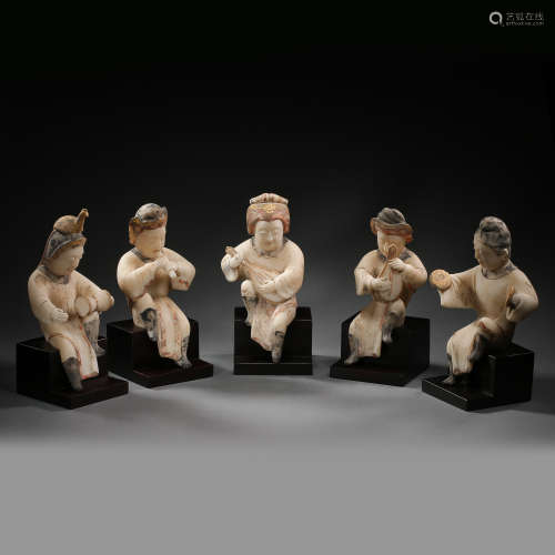 A GROUP OF CHINESE WHITE MARBLE SITTING FIGURES, TANG DYNAST...