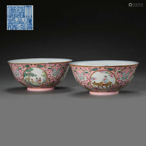 A PAIR OF FAMILLE ROSE PORCELAIN BOWLS, QING DYNASTY DAOGUAN...