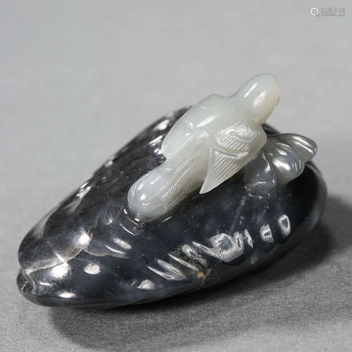 HETIAN JADE CARVED DECORATION, QING DYNASTY, CHINA