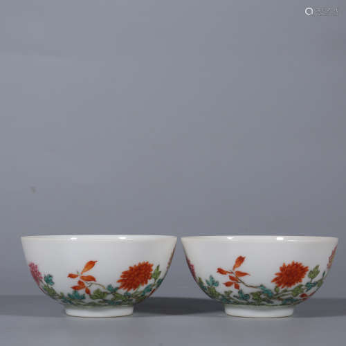 Qing-Jiaqing famille rose small bowl