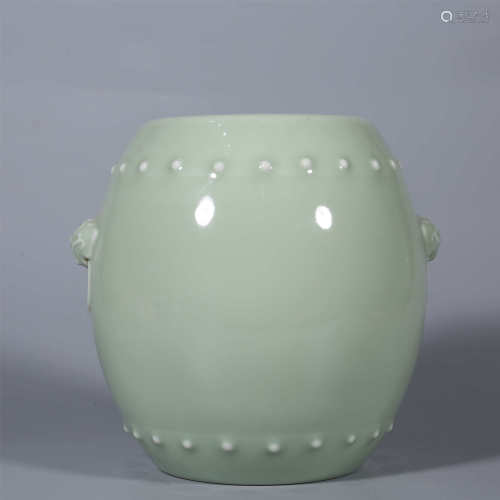 Qing Dynasty-Qianlong Celadon Jar