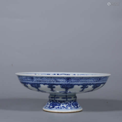 Qing-Qianlong blue and white high-foot bowl
