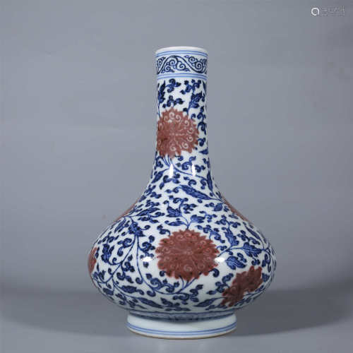 Qing-Yongzheng blue-and-white inkstone and red water chestnu...