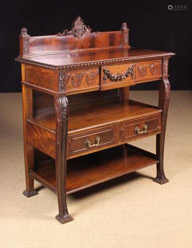 A Good Quality Early 20th Century Mahogany Buffet.