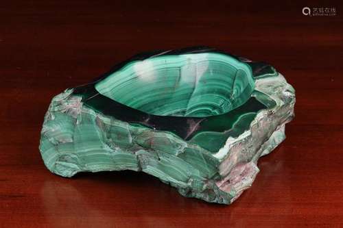 A Malachite Ashtray/Dish. The specimen block with oval dishe...