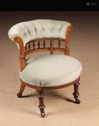 A Small, Late Victorian Tub Chair.