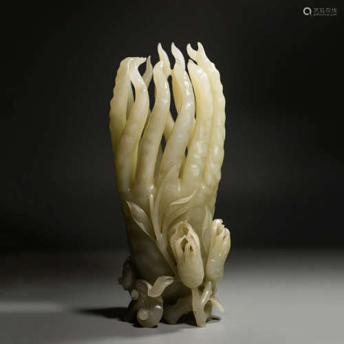 A Carved Hetian White Jade Buddha’ Hand Citron Ornament