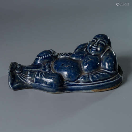 A Blue-Glazed Porcelain Maitreya Wall Vase