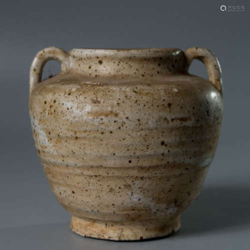 A String Pattern Double-Eared Porcelain Jar, Body with Crack...