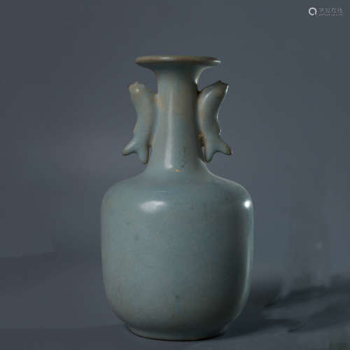 A Ru Type Double Fish-Eared Porcelain Vase