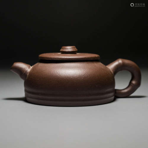 A Purple Clay Bamboo-Handle  Teapot