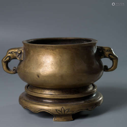 A Bronze Double-Eared Incense Burner