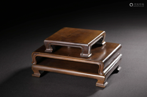 A Set of Boxwood Seat