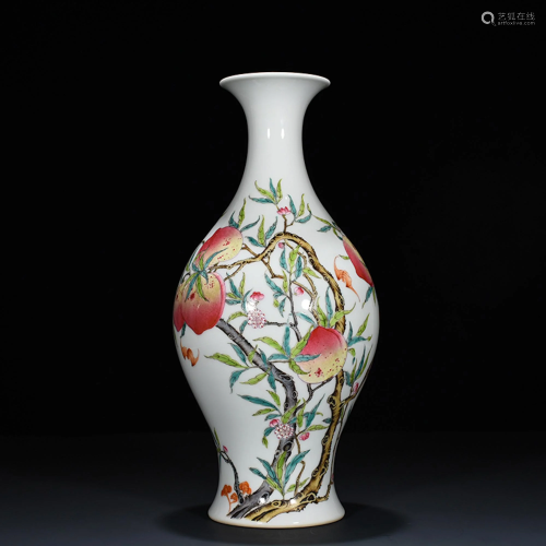 Famille Rose Peach Olive-shaped Vase