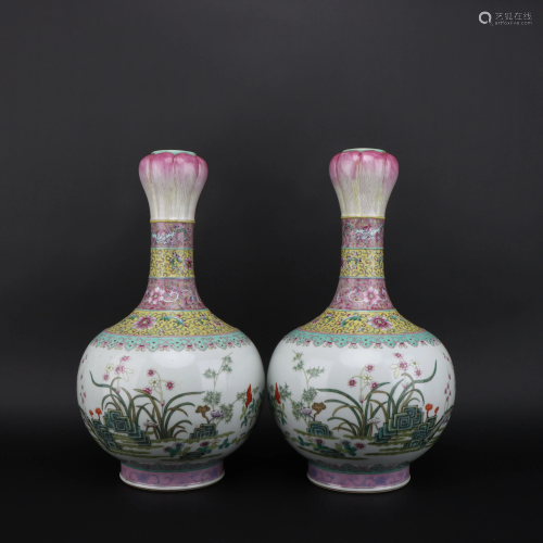Pairs of Famille Rose Flower Garlic-shaped Vase