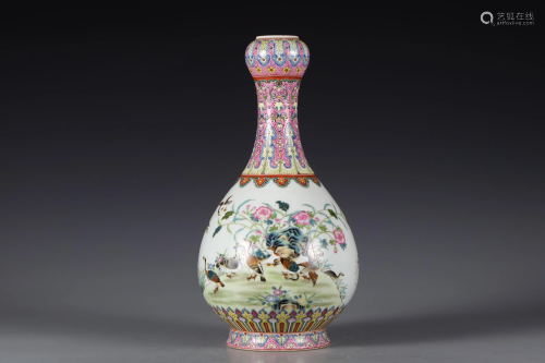 Famille Rose Animal and Flower Garlic-shaped Vase