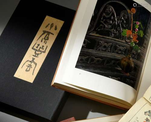 小原勋(1908-1995)收集了以花为主题的艺术照片，这些照片具有池花...