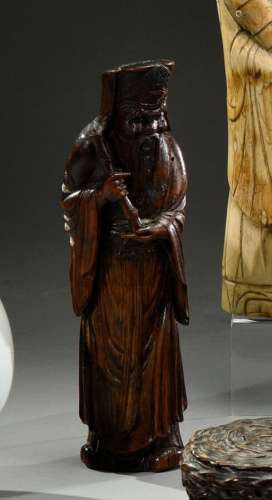 中国--康熙时期(1661-1722年)高官立竹杖，竹雕题材。十七世纪H.24厘...