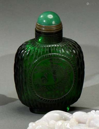 中国 - 约1900年北京玻璃鼻烟壶H.9厘米