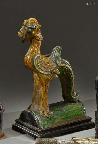 中国 - 19世纪三彩釉陶顶瓦，凤鸟图包括底座在内的总高度：38厘米老...